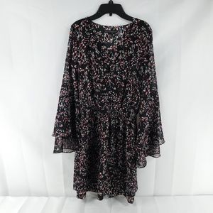 White House Black Market Size 0 Bell Sleeve Dress
